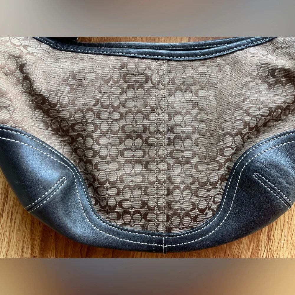 Coach | Signature Collection Shoulder Bag w/ Dust Bag & Papers - Vintage - Picture 8 of 14